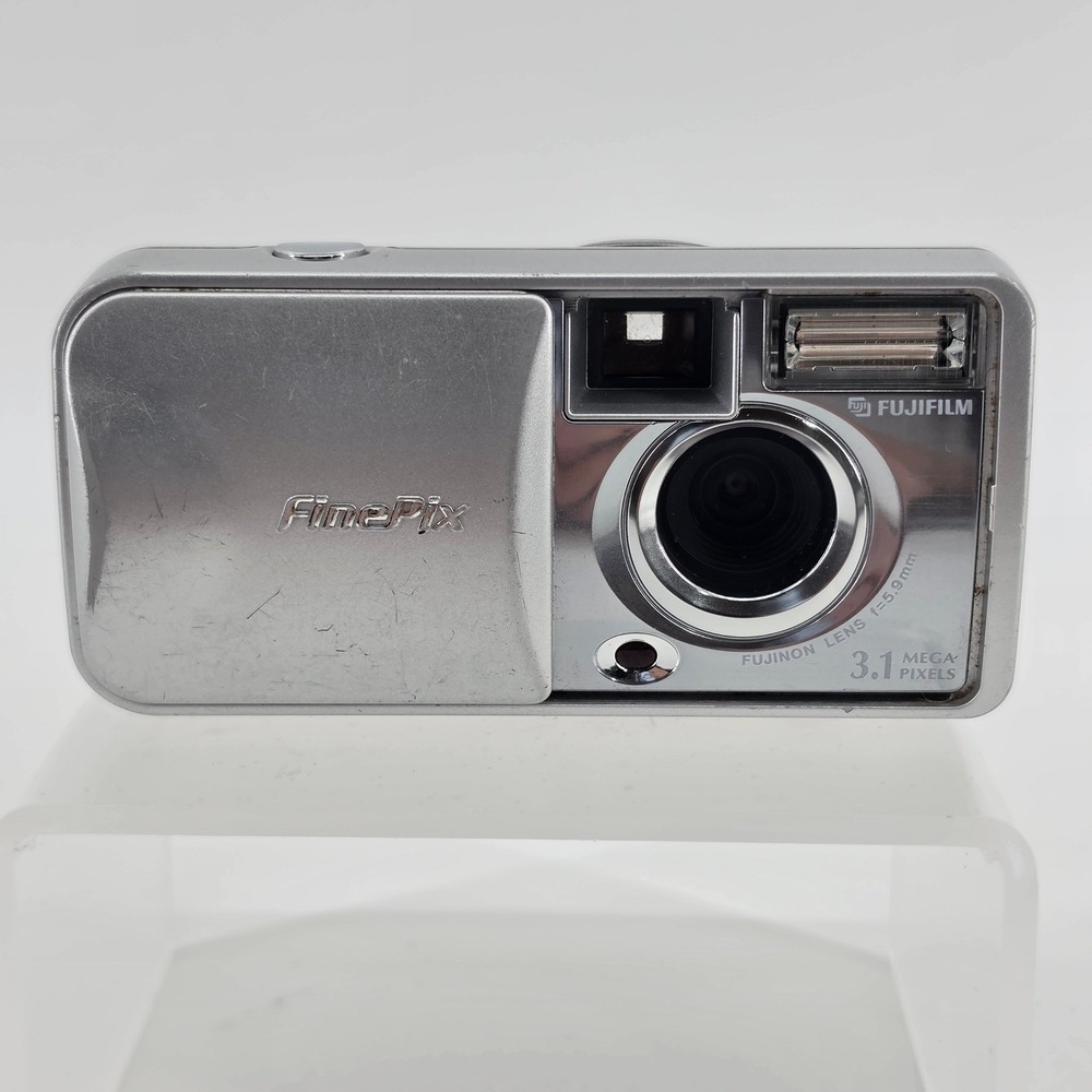 Fujifilm FinePix A120 Digital Camera 3.1MP Silver Y2K + 256MB xD Card Tested